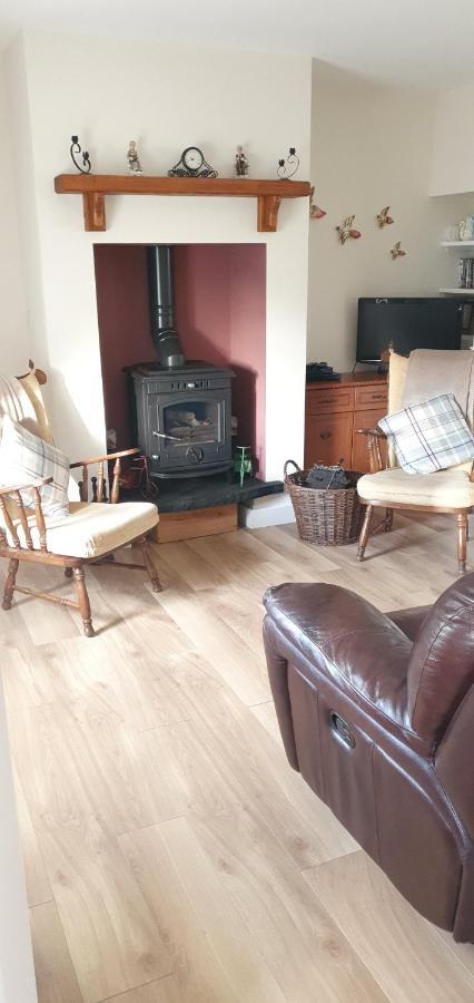 Granny Dens Villa Donegal Town ภายนอก รูปภาพ